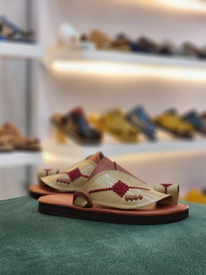 صورة زبيري وطني مطرز مديل م73